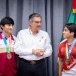 Recibe gobernador a históricos campeones tamaulipecos